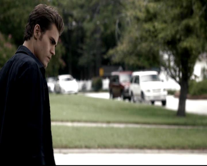 VampireDiariesWorld-dot-org_4x06WeAllGoALittleMadSometimes0447.jpg