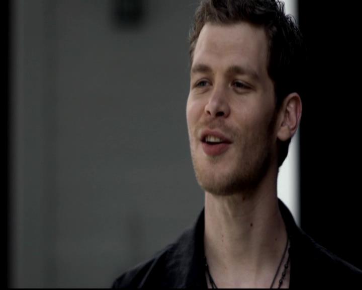 VampireDiariesWorld-dot-org_4x06WeAllGoALittleMadSometimes0450.jpg