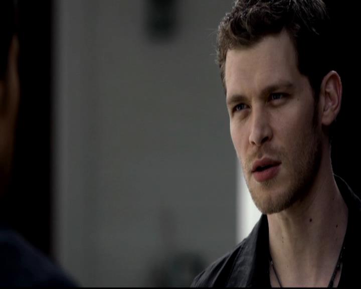 VampireDiariesWorld-dot-org_4x06WeAllGoALittleMadSometimes0458.jpg