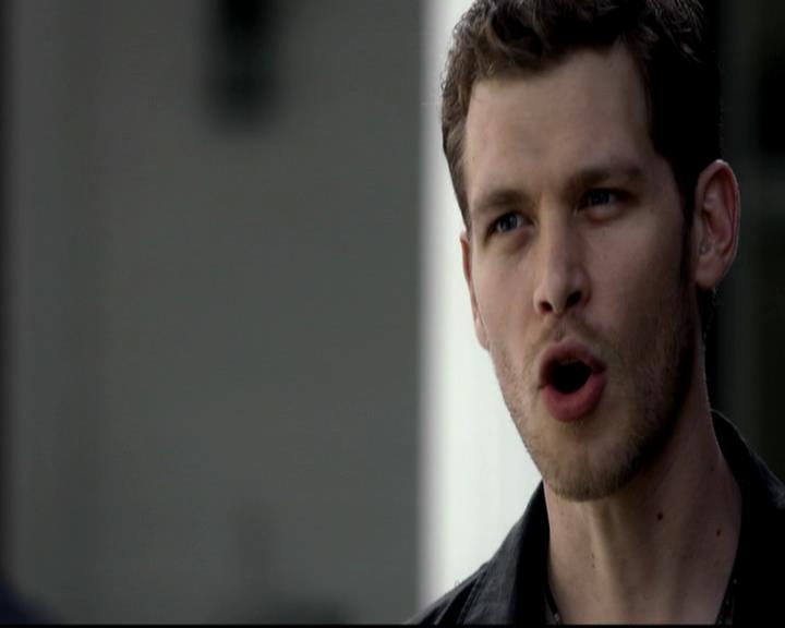 VampireDiariesWorld-dot-org_4x06WeAllGoALittleMadSometimes0461.jpg