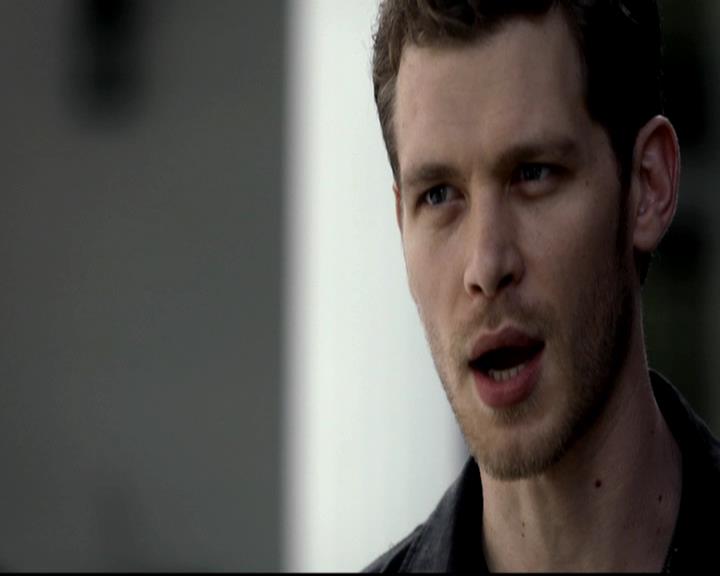 VampireDiariesWorld-dot-org_4x06WeAllGoALittleMadSometimes0464.jpg