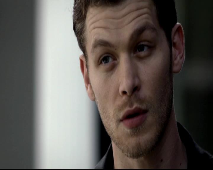 VampireDiariesWorld-dot-org_4x06WeAllGoALittleMadSometimes0466.jpg