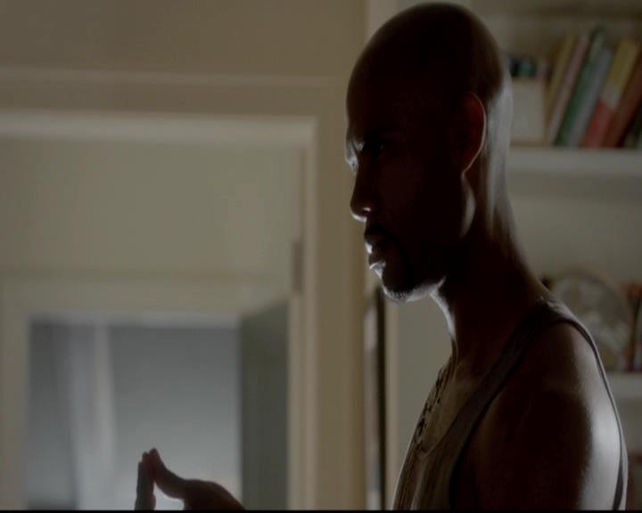 VampireDiariesWorld-dot-org_4x06WeAllGoALittleMadSometimes0492.jpg