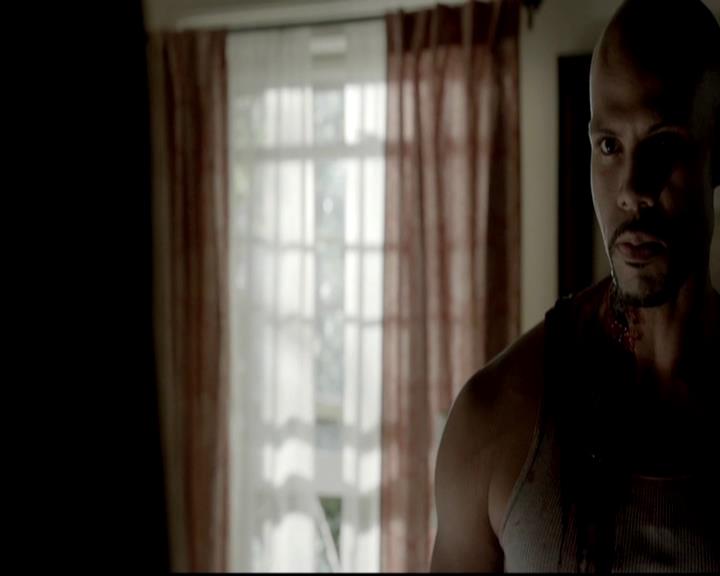 VampireDiariesWorld-dot-org_4x06WeAllGoALittleMadSometimes0502.jpg