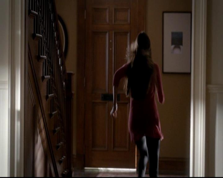 VampireDiariesWorld-dot-org_4x06WeAllGoALittleMadSometimes0523.jpg
