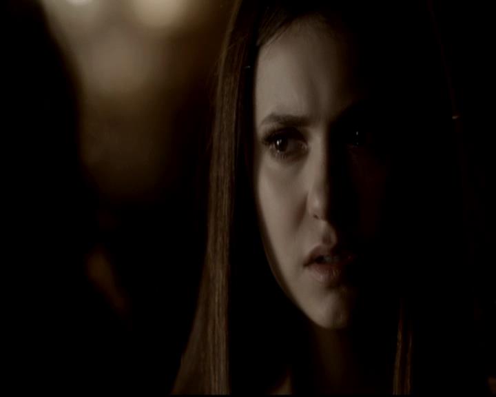 VampireDiariesWorld-dot-org_4x06WeAllGoALittleMadSometimes0978.jpg