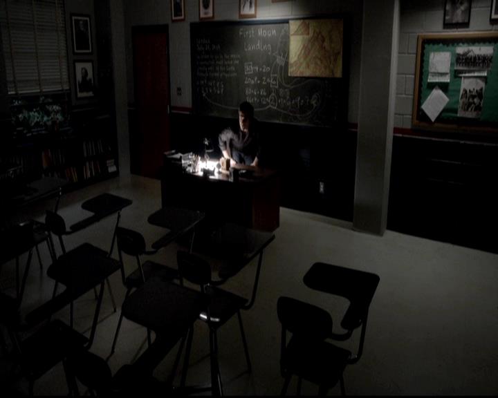 VampireDiariesWorld-dot-org_4x06WeAllGoALittleMadSometimes0999.jpg
