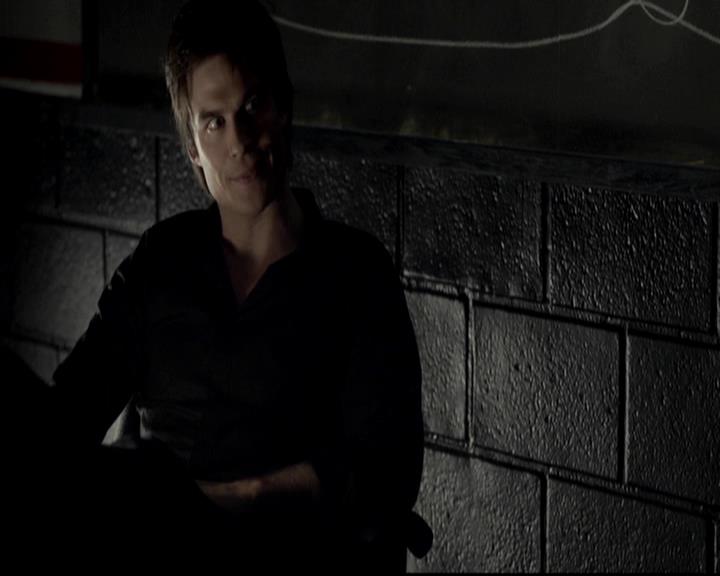 VampireDiariesWorld-dot-org_4x06WeAllGoALittleMadSometimes1026.jpg