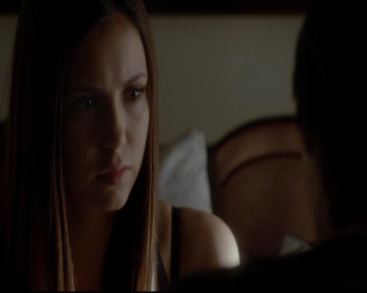 VampireDiariesWorld-dot-org_4x06WeAllGoALittleMadSometimes1815.jpg