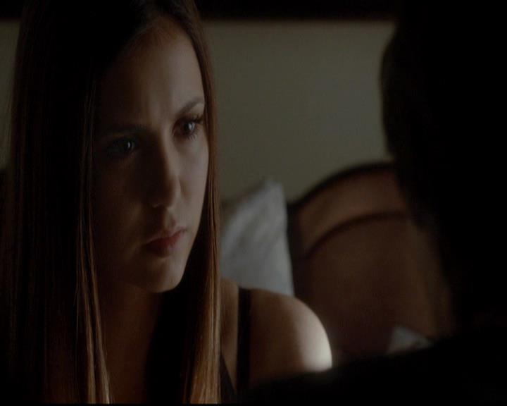 VampireDiariesWorld-dot-org_4x06WeAllGoALittleMadSometimes1816.jpg