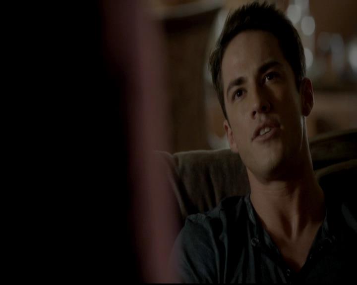VampireDiariesWorld-dot-org_4x06WeAllGoALittleMadSometimes1887.jpg