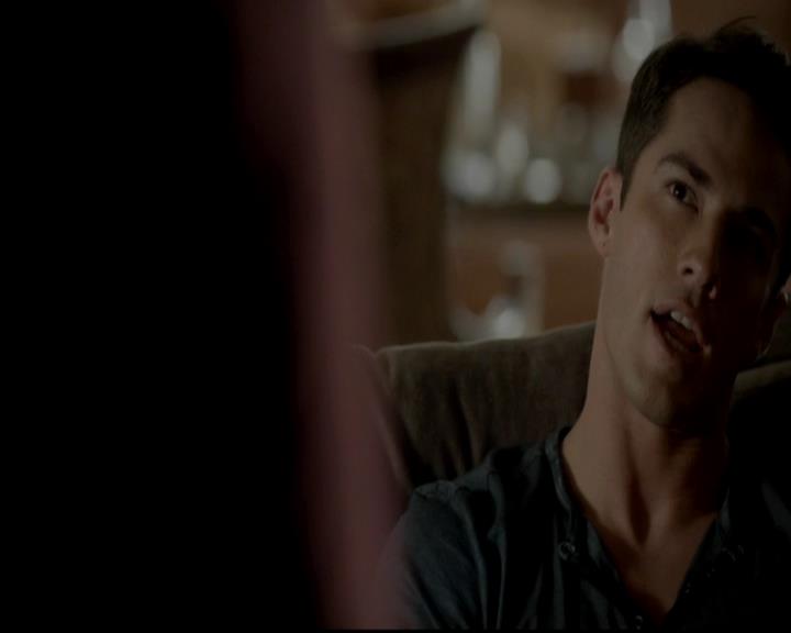 VampireDiariesWorld-dot-org_4x06WeAllGoALittleMadSometimes1889.jpg