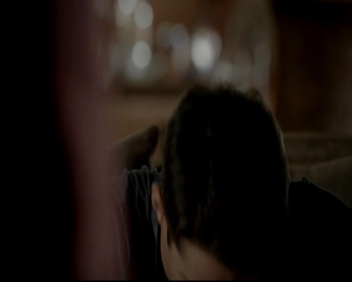 VampireDiariesWorld-dot-org_4x06WeAllGoALittleMadSometimes1901.jpg