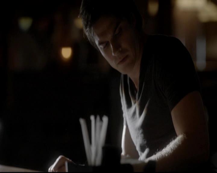 VampireDiariesWorld-dot-org_4x06WeAllGoALittleMadSometimes1928.jpg VampireDiariesWorld-dot-org_4x06WeAllGoALittleMadSometimes1928.jpg