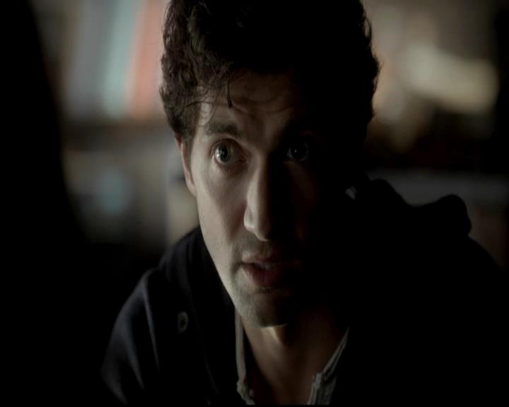 VampireDiariesWorld-dot-org_4x06WeAllGoALittleMadSometimes2015.jpg