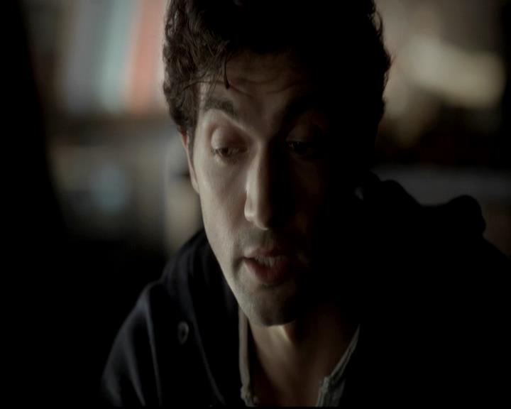 VampireDiariesWorld-dot-org_4x06WeAllGoALittleMadSometimes2019.jpg