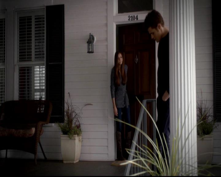 VampireDiariesWorld-dot-org_4x06WeAllGoALittleMadSometimes2039.jpg