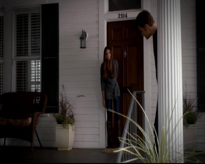 VampireDiariesWorld-dot-org_4x06WeAllGoALittleMadSometimes2040.jpg