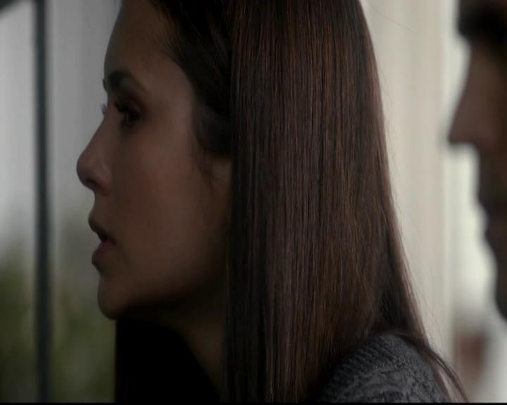 VampireDiariesWorld-dot-org_4x06WeAllGoALittleMadSometimes2250.jpg