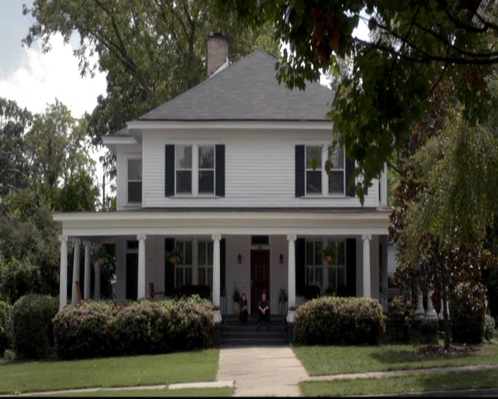 VampireDiariesWorld-dot-org_4x06WeAllGoALittleMadSometimes2257.jpg
