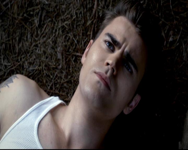 VampireDiariesWorld-dot-org_4x07MyBrothersKeeper0025.jpg