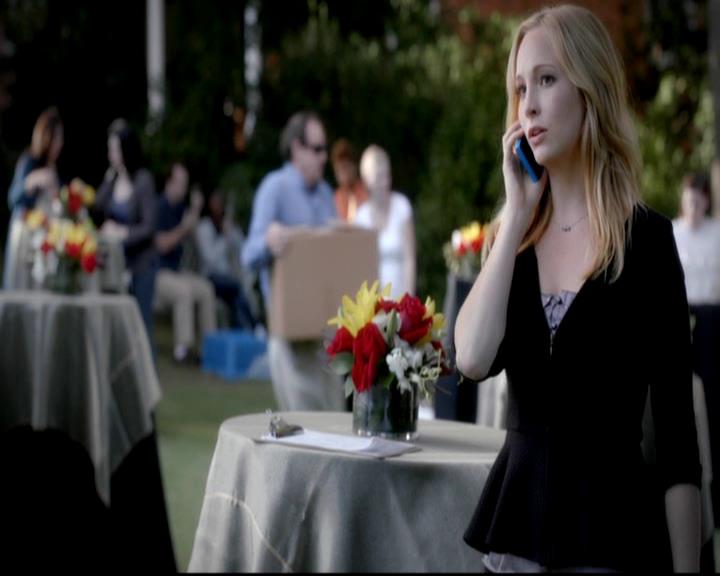 VampireDiariesWorld-dot-org_4x07MyBrothersKeeper0056.jpg