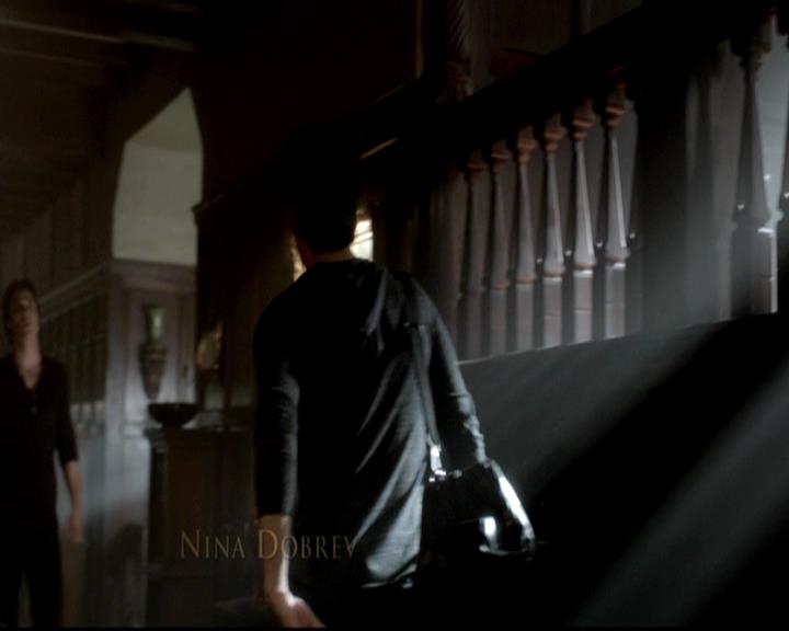 VampireDiariesWorld-dot-org_4x07MyBrothersKeeper0093.jpg