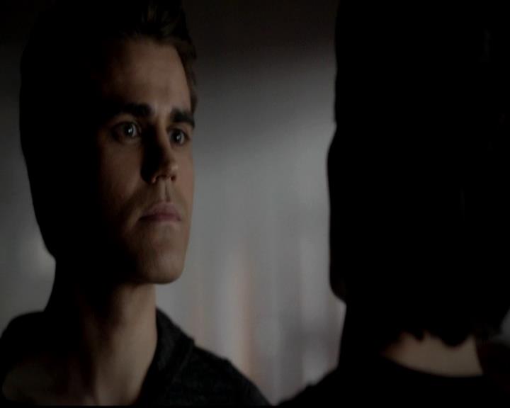 VampireDiariesWorld-dot-org_4x07MyBrothersKeeper0111.jpg