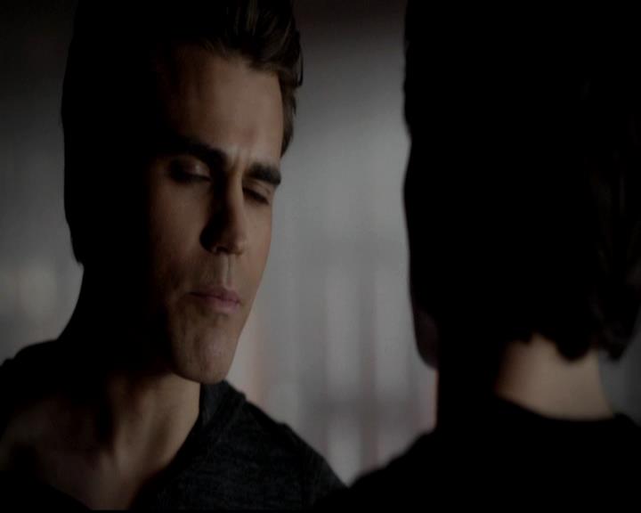 VampireDiariesWorld-dot-org_4x07MyBrothersKeeper0166.jpg