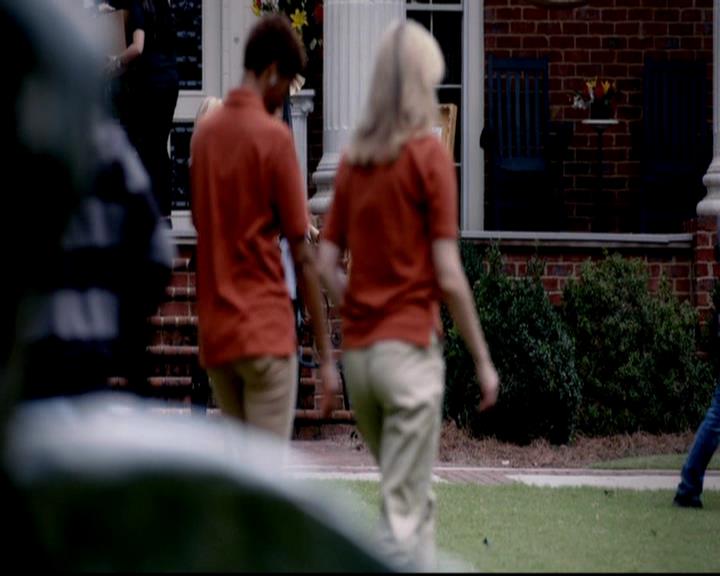VampireDiariesWorld-dot-org_4x07MyBrothersKeeper0384.jpg