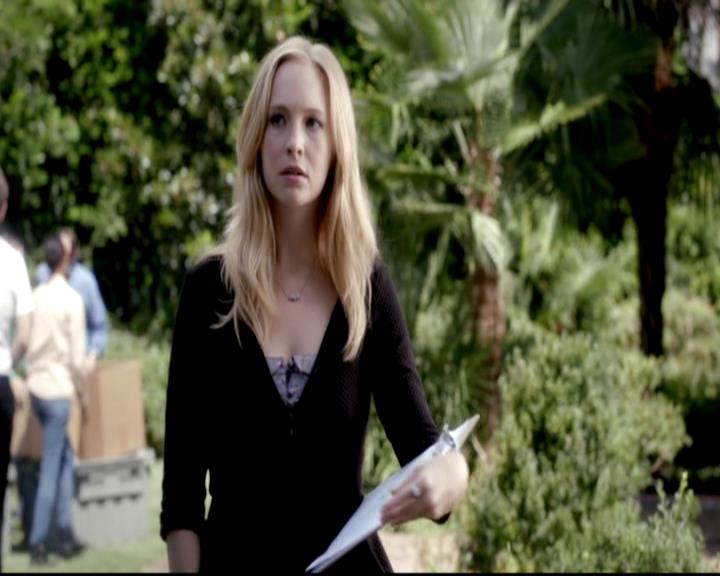 VampireDiariesWorld-dot-org_4x07MyBrothersKeeper0392.jpg