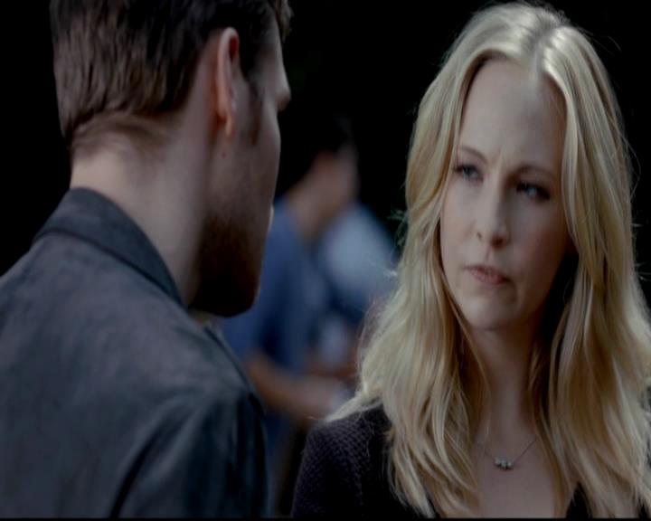 VampireDiariesWorld-dot-org_4x07MyBrothersKeeper0424.jpg