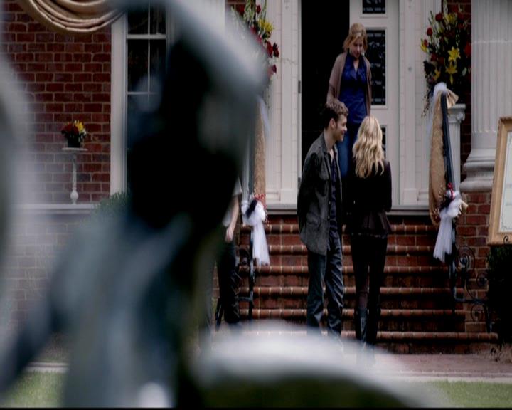 VampireDiariesWorld-dot-org_4x07MyBrothersKeeper0429.jpg