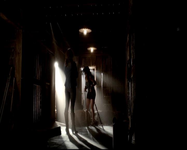VampireDiariesWorld-dot-org_4x07MyBrothersKeeper0439.jpg