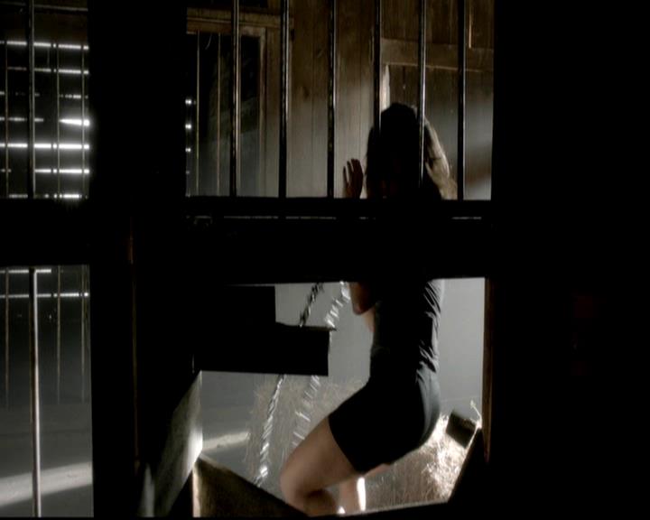 VampireDiariesWorld-dot-org_4x07MyBrothersKeeper0441.jpg