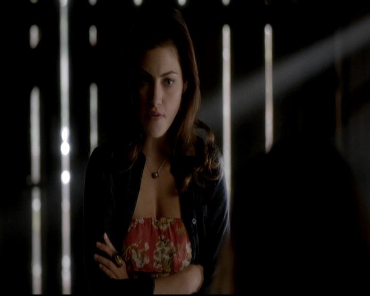 VampireDiariesWorld-dot-org_4x07MyBrothersKeeper0443.jpg