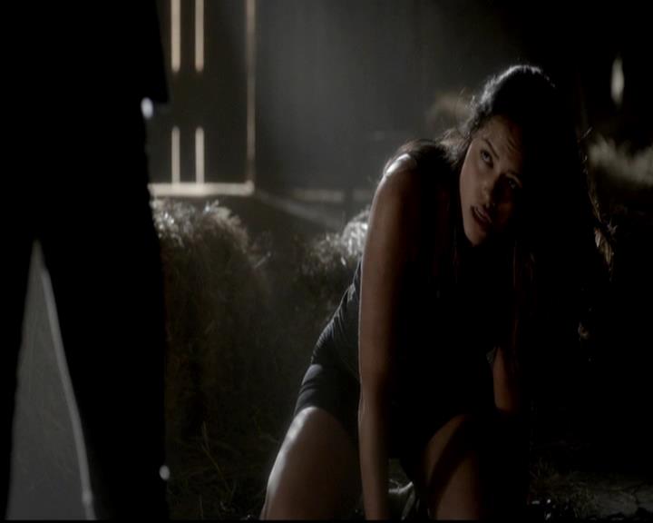 VampireDiariesWorld-dot-org_4x07MyBrothersKeeper0472.jpg