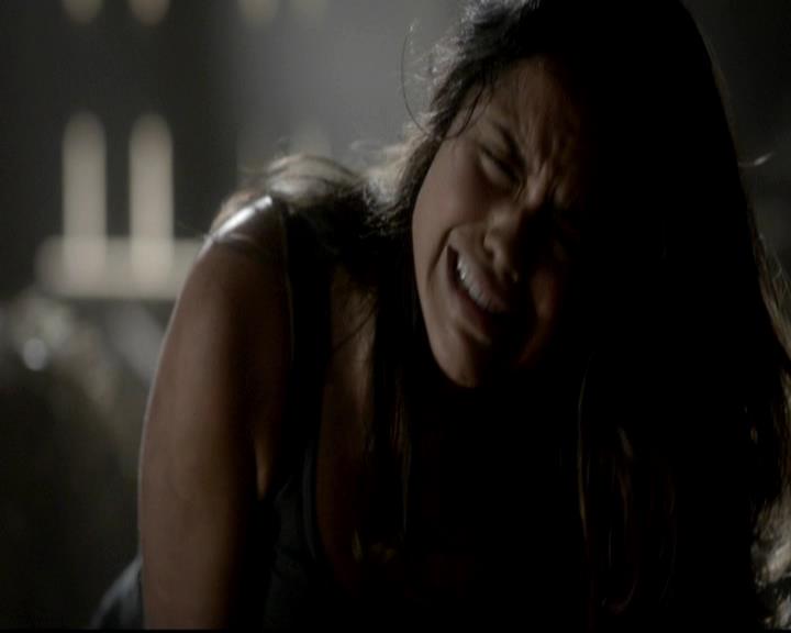 VampireDiariesWorld-dot-org_4x07MyBrothersKeeper0475.jpg