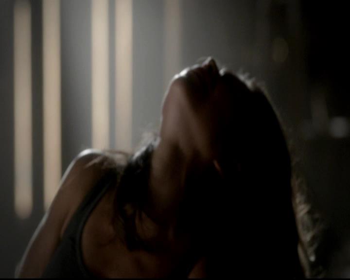 VampireDiariesWorld-dot-org_4x07MyBrothersKeeper0476.jpg