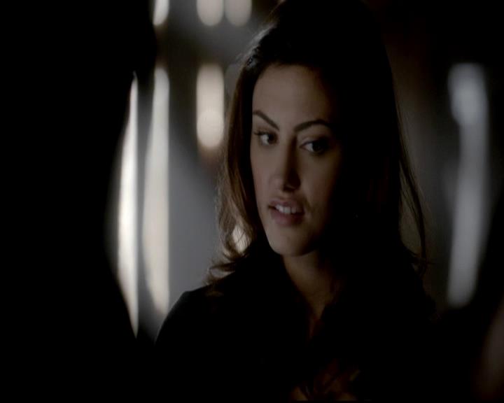 VampireDiariesWorld-dot-org_4x07MyBrothersKeeper0482.jpg