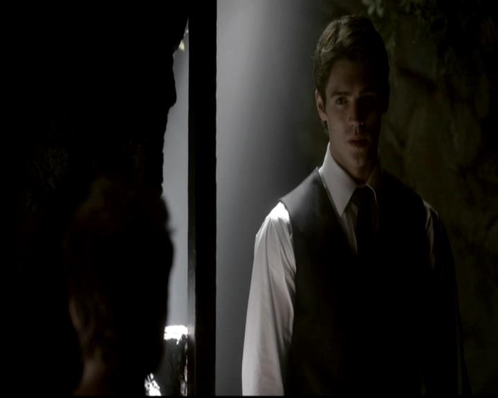 VampireDiariesWorld-dot-org_4x07MyBrothersKeeper0862.jpg