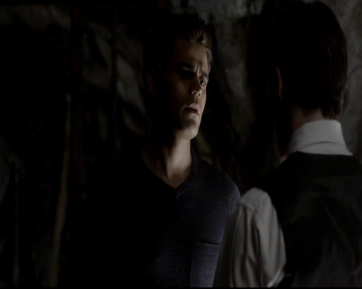 VampireDiariesWorld-dot-org_4x07MyBrothersKeeper0877.jpg
