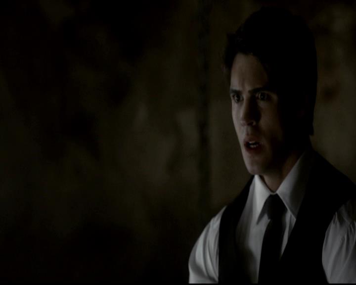 VampireDiariesWorld-dot-org_4x07MyBrothersKeeper0890.jpg