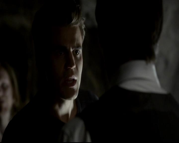 VampireDiariesWorld-dot-org_4x07MyBrothersKeeper0893.jpg
