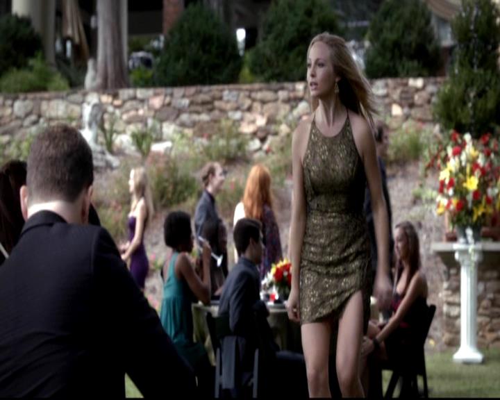 VampireDiariesWorld-dot-org_4x07MyBrothersKeeper0947.jpg