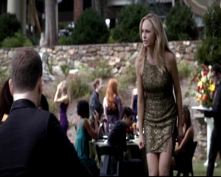 VampireDiariesWorld-dot-org_4x07MyBrothersKeeper0949.jpg