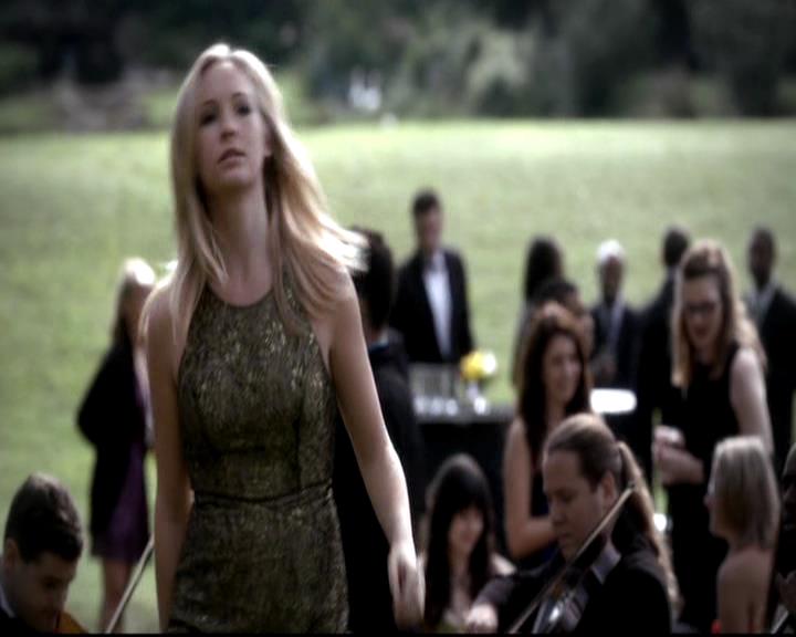 VampireDiariesWorld-dot-org_4x07MyBrothersKeeper0951.jpg