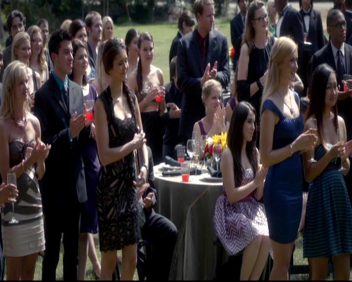 VampireDiariesWorld-dot-org_4x07MyBrothersKeeper1020.jpg