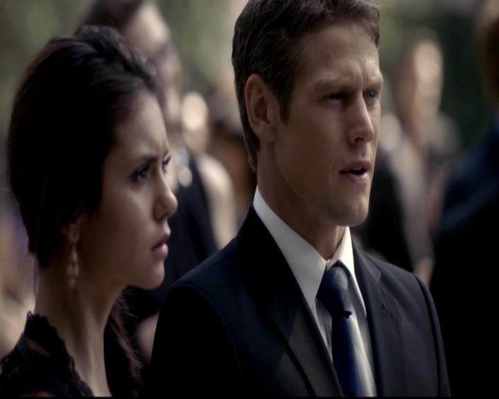 VampireDiariesWorld-dot-org_4x07MyBrothersKeeper1033.jpg