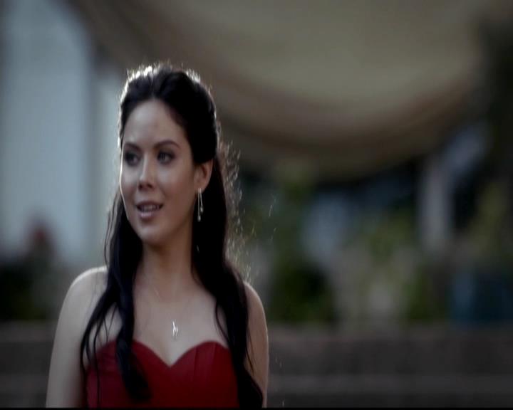 VampireDiariesWorld-dot-org_4x07MyBrothersKeeper1065.jpg VampireDiariesWorld-dot-org_4x07MyBrothersKeeper1065.jpg